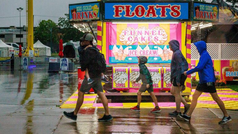 Storms may slow holiday travel in Northeast, but much of US to enjoy decent weather for Labor Day weekend