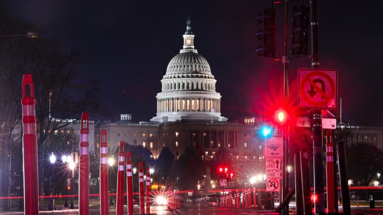 Government shutdown live updates: House, Senate approve stop-gap funding bill